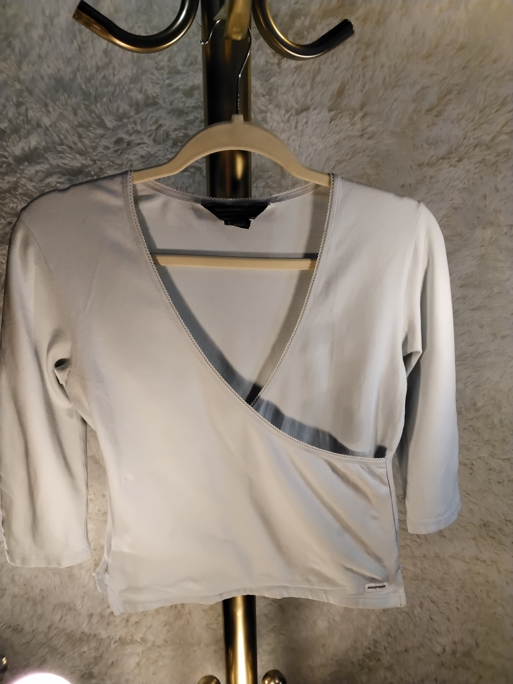 Abercrombie & Fitch Light Gray Wrap-Style Women’s Top